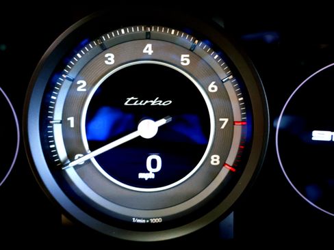 Used 2022 Porsche 911 Turbo image 28