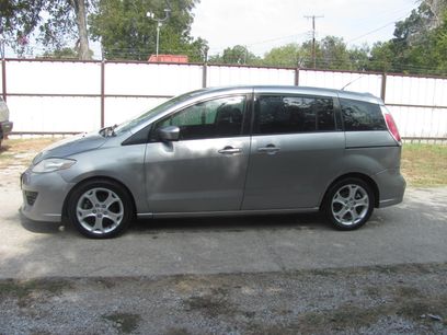 Used 2010 MAZDA MAZDA5