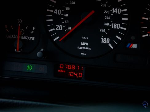 Used 1991 BMW M5 image 50