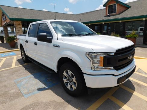 Used 2018 Ford F150 4x4 SuperCrew image 1