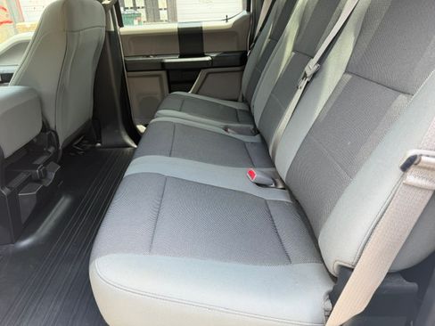 Used 2017 Ford F150 4x4 SuperCrew image 11