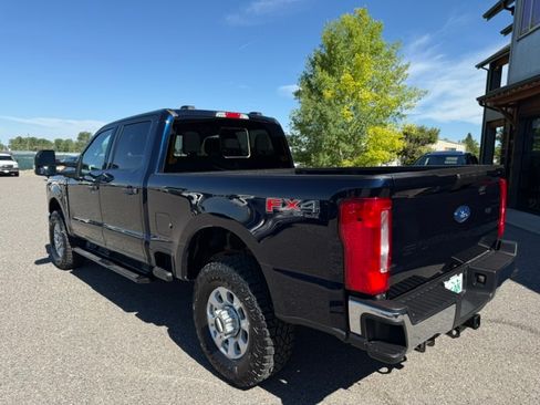 Used 2024 Ford F350 4x4 Crew Cab Super Duty image 3