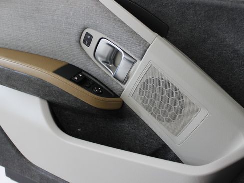 Used 2015 BMW i3 image 27