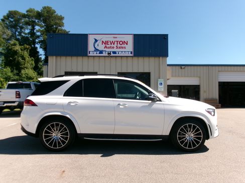 Used 2023 Mercedes-Benz GLE 350 image 1