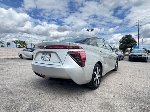 Used 2020 Toyota Mirai UNAVAIL FWD image 8
