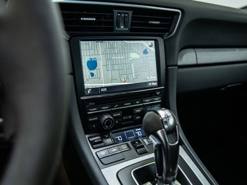 Used 2015 Porsche 911 GT3 image 36