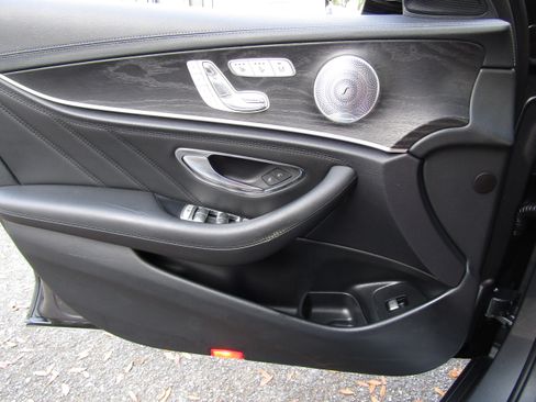 Used 2018 Mercedes-Benz E 43 AMG image 17