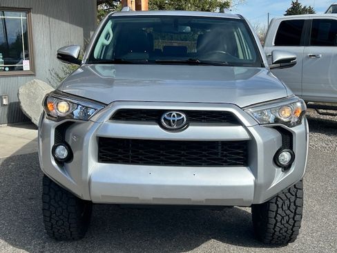 Used 2015 Toyota 4Runner SR5 Premium image 7