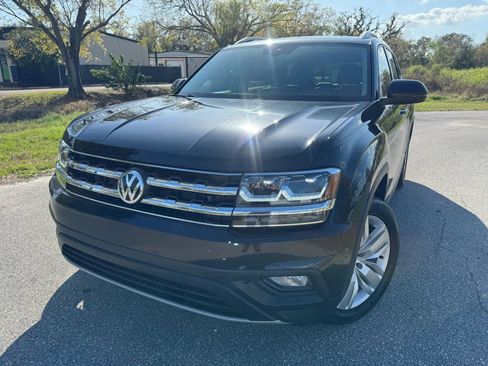 Used 2019 Volkswagen Atlas SE image 3
