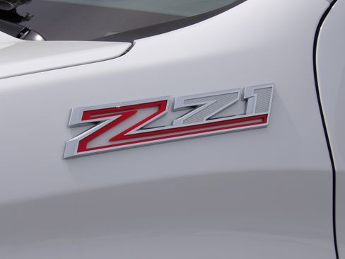 Used 2024 Chevrolet Silverado 1500 Custom Trail Boss image 10