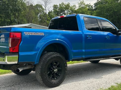 Used 2020 Ford F350 4x4 Crew Cab Super Duty image 3