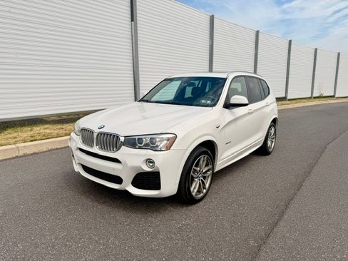 Used 2017 BMW X3 xDrive28i AWD/4WD image 4