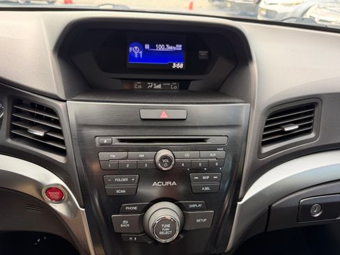 Used 2018 Acura ILX w/ Special Edition Package FWD image 8