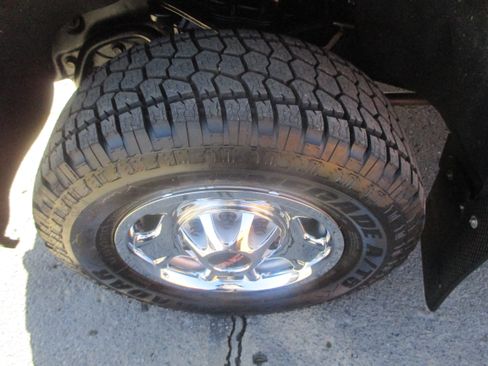 Used 2022 GMC Sierra 2500 SLE image 22