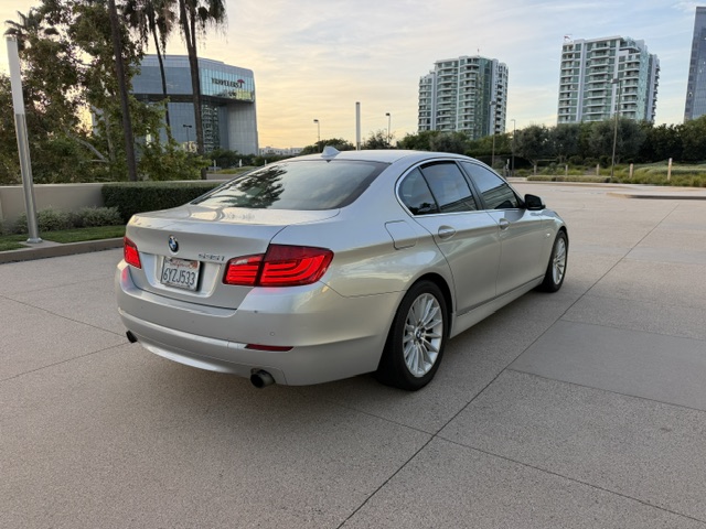 Used 2013 BMW 535i Sedan RWD image 5