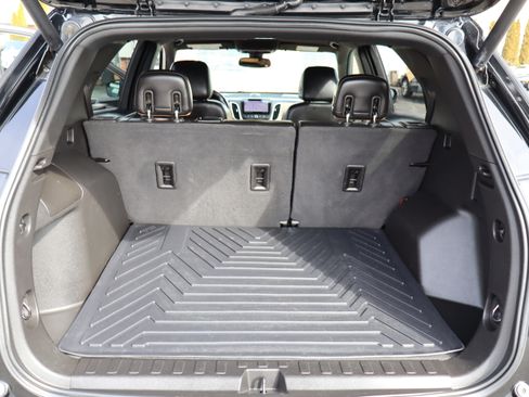 Used 2019 Chevrolet Equinox Premier image 35