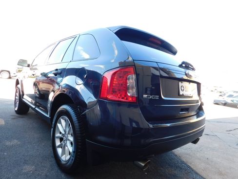 Used 2013 Ford Edge SE image 2
