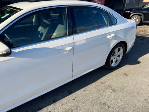 Used 2012 Volkswagen Passat 2.5 SE image 3