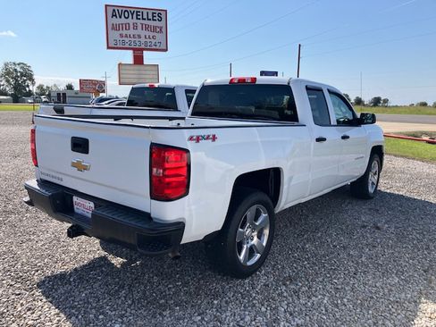 Used 2015 Chevrolet Silverado 1500 image 3