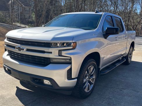 Used 2019 Chevrolet Silverado 1500 RST image 3