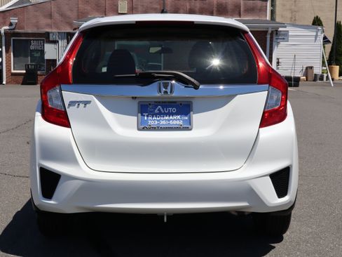 Used 2017 Honda Fit EX image 7