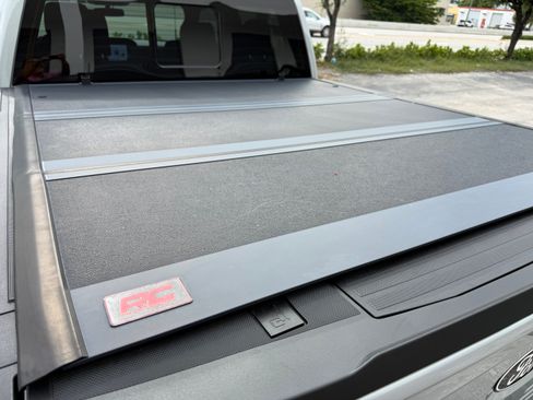 Used 2024 Ford F150 4x4 SuperCrew XLT Hybrid image 8