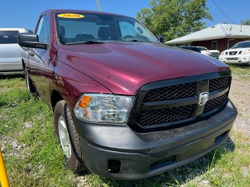 Used 2020 RAM 1500 Classic Tradesman image 2