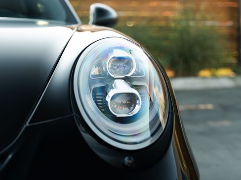 Used 2019 Porsche 911 GT3 Touring image 10