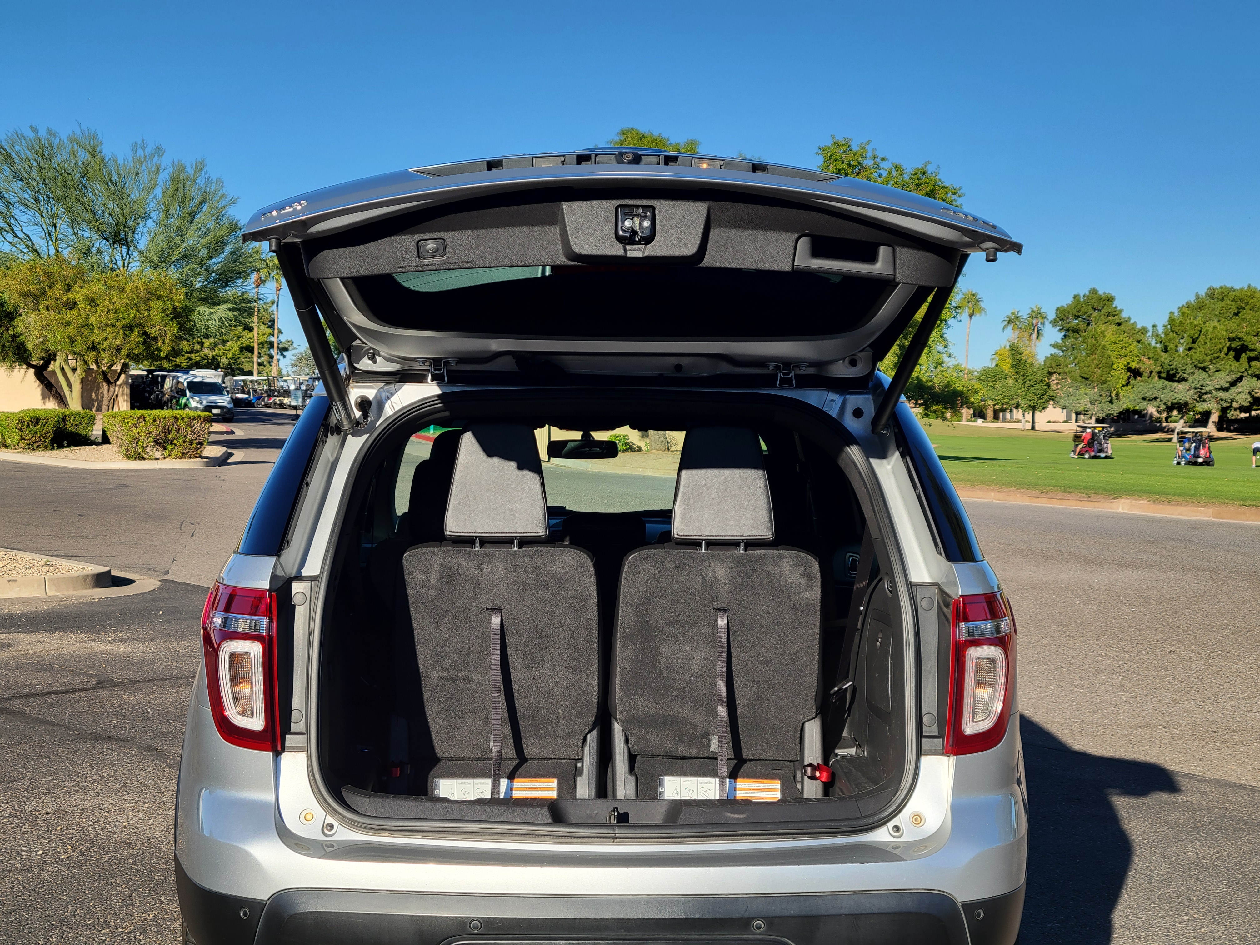 Used 2013 Ford Explorer 4WD XLT image 10