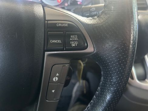 Used 2013 Honda Odyssey Touring Elite image 10