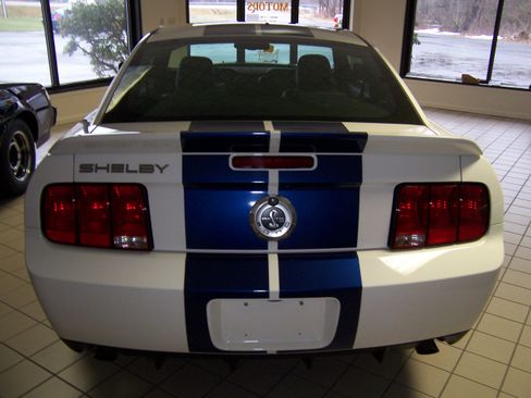 Used 2007 Ford Mustang Shelby GT500 image 6