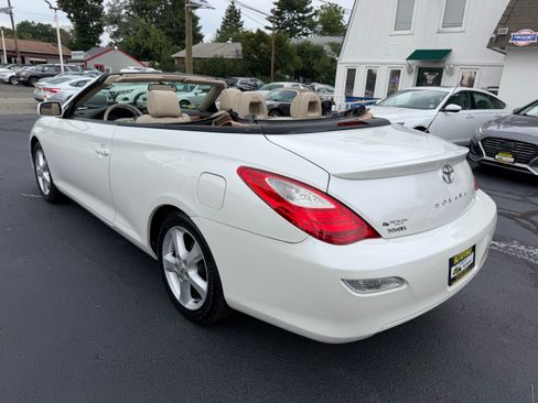 Used 2007 Toyota Solara SLE Convertible FWD image 27