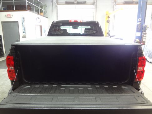 Used 2017 Chevrolet Silverado 1500 Classic LS image 7