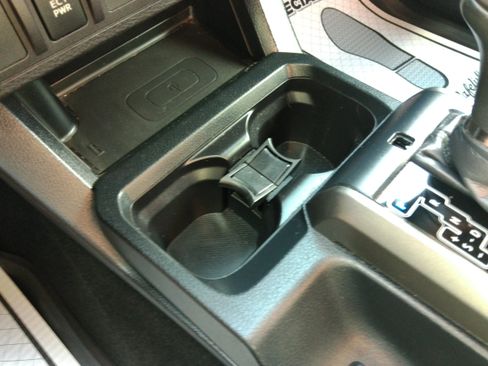 Used 2020 Toyota Tacoma image 56