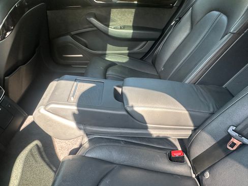 Used 2012 Audi A8 L 4.2 image 21