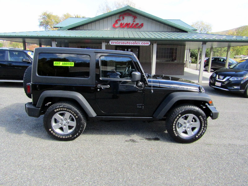 Used 2012 Jeep Wrangler 4WD Rubicon image 1