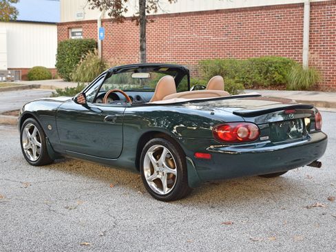 Used 2001 MAZDA MX-5 Miata Special Edition image 8