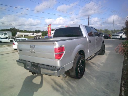 Used 2010 Ford F150 XLT RWD image 4
