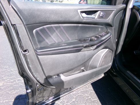 Used 2015 Ford Edge FWD Sport image 16