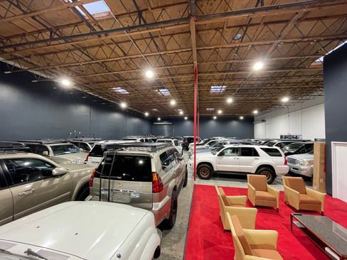 Used 2002 Toyota Sequoia SR5 image 29