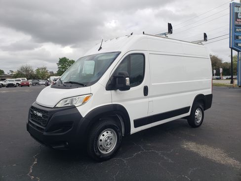 Used 2023 RAM ProMaster 2500 image 1