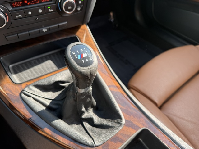 Used 2011 BMW 328i xDrive Coupe AWD/4WD image 15