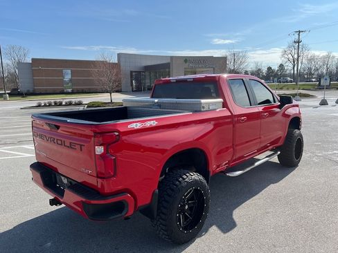 Used 2021 Chevrolet Silverado 1500 RST image 14