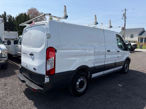 Used 2018 Ford Transit 150 image 5
