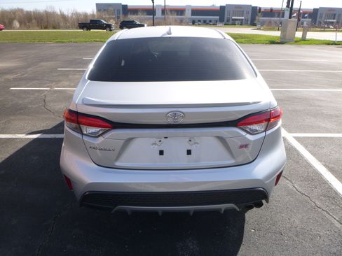 Used 2021 Toyota Corolla SE image 7