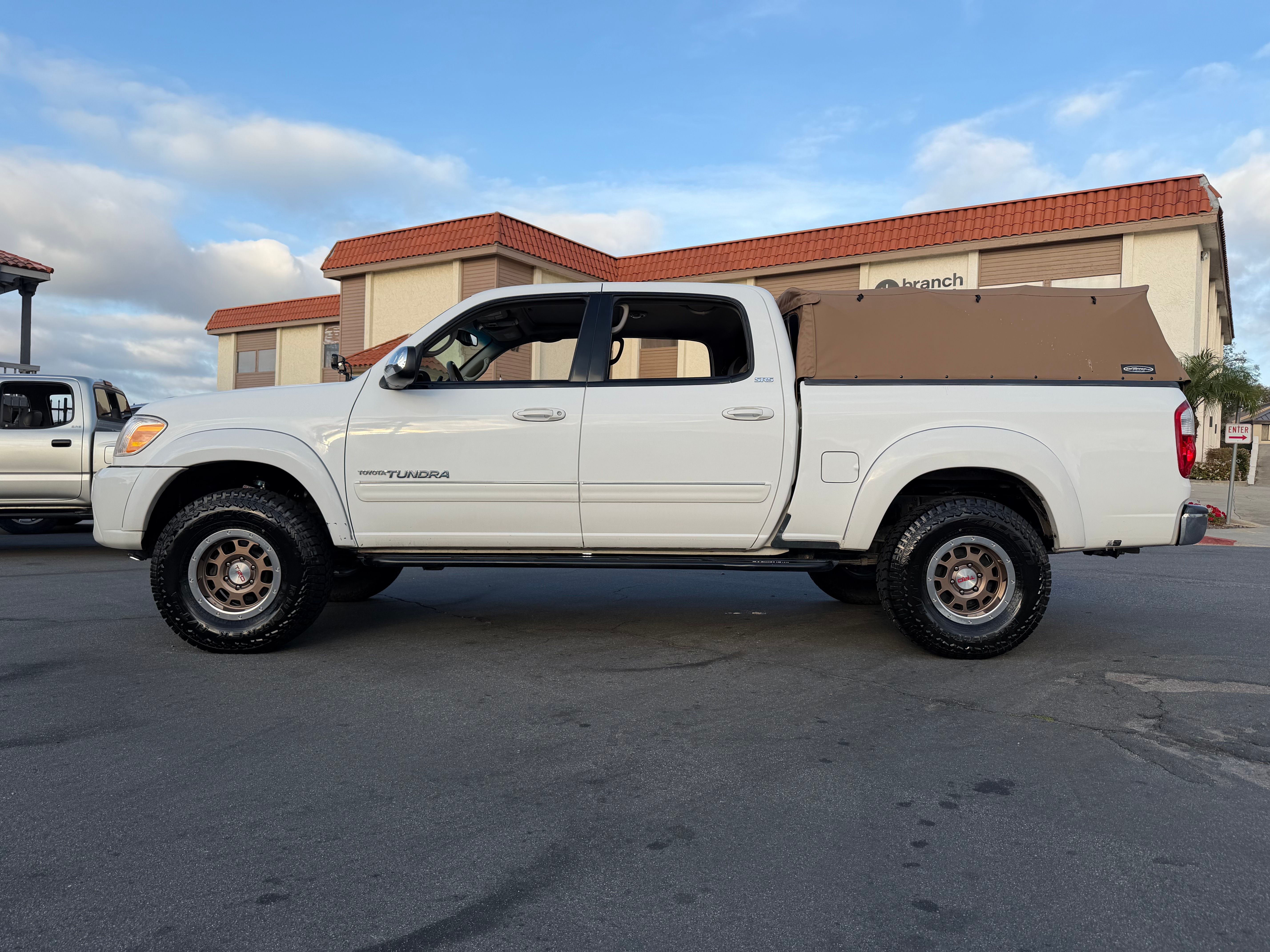 Used 2005 Toyota Tundra SR5 AWD/4WD image 4