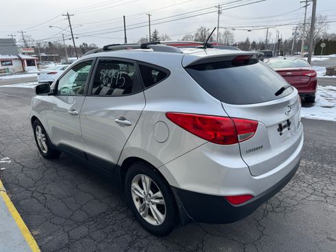 Used 2013 Hyundai Tucson GLS image 5