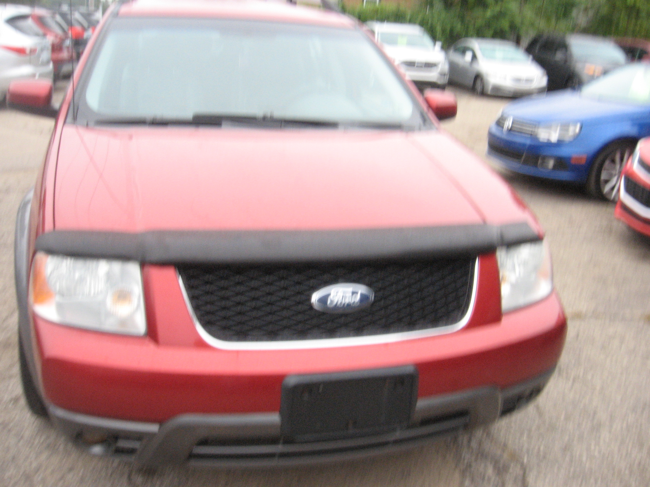 Used 2006 Ford Freestyle SEL FWD image 2