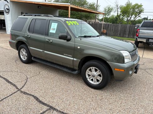 Used 2002 Mercury Mountaineer image 1