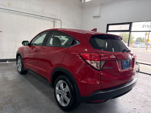 Used 2016 Honda HR-V FWD LX image 5